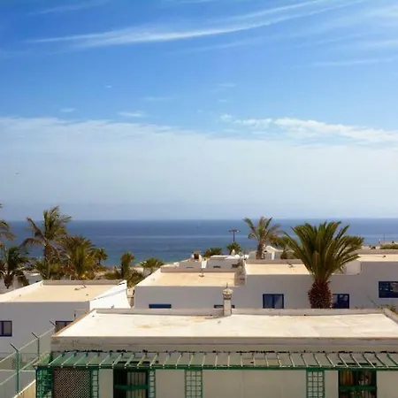 Daire Belinda With Sea View, Sat-tv, Wifi, Only 200m From Playa Grande *